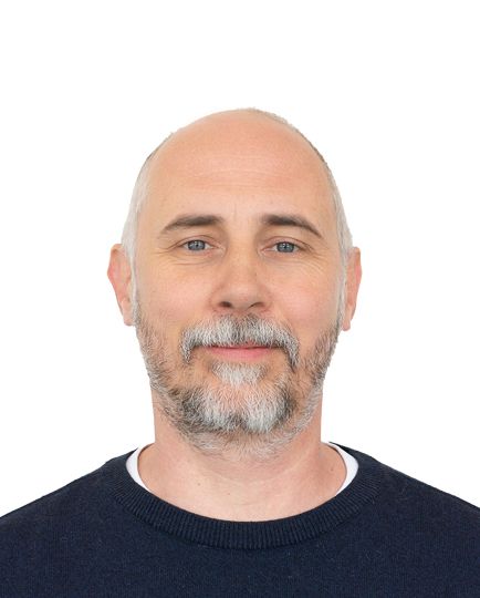 Mitarbeiterfoto_Casi_I.jpg